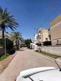 زيونة محلة ٧١٢ • ١٤٠م • ٤ غرف