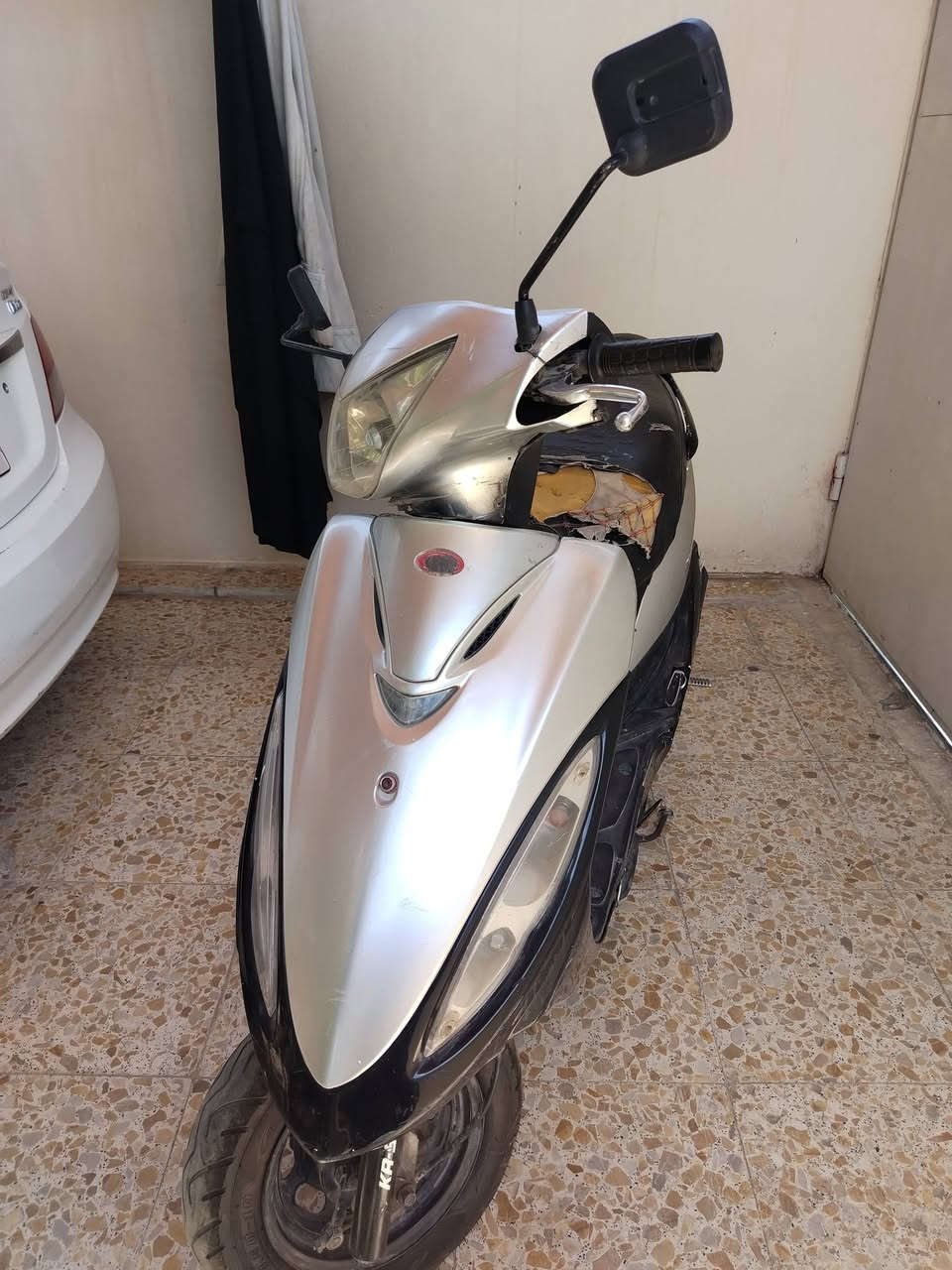 دراجه كام كونك للبيع مجفته قبل شهر العنوان حي ميسان شارع الجامع قرب مولده ابو ياسر والاستفسار عن السعر خاص سعر مناسب الرقم :*********** بيه واتساب.
