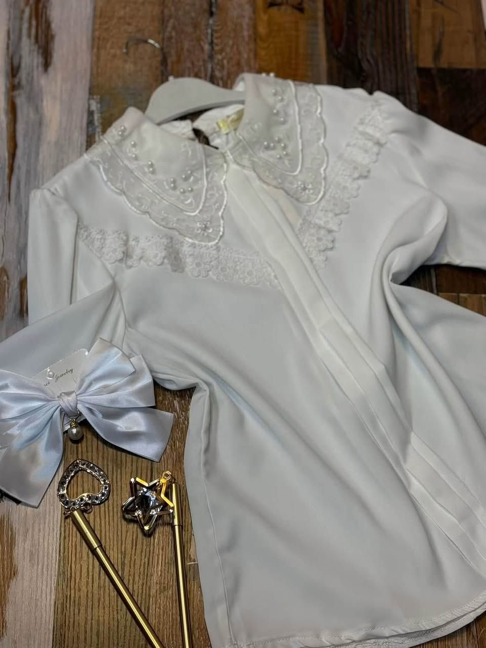 السلام عليكم
للبيع شلعه  

عندي 85 درزن صدريه و 85 درزن قميص

👕✅👀

صداري مدرسي  ابتدائي متوسط إعدادي كوالتي جدا عالي 

وقميص. مدرسي ابتدائي متوسط إعدادي. جاسكه. خامه 

دراجه اولى 

ابيع شلعه فقط 

الصدريه ب 8,500 

القميص ب 5000 

العنوان بغداد السيديه  شارع البداله 

قرب تقاطع دوريش

واتساب ***********

ماجواب تعاليق فقط اتصل او تساب
