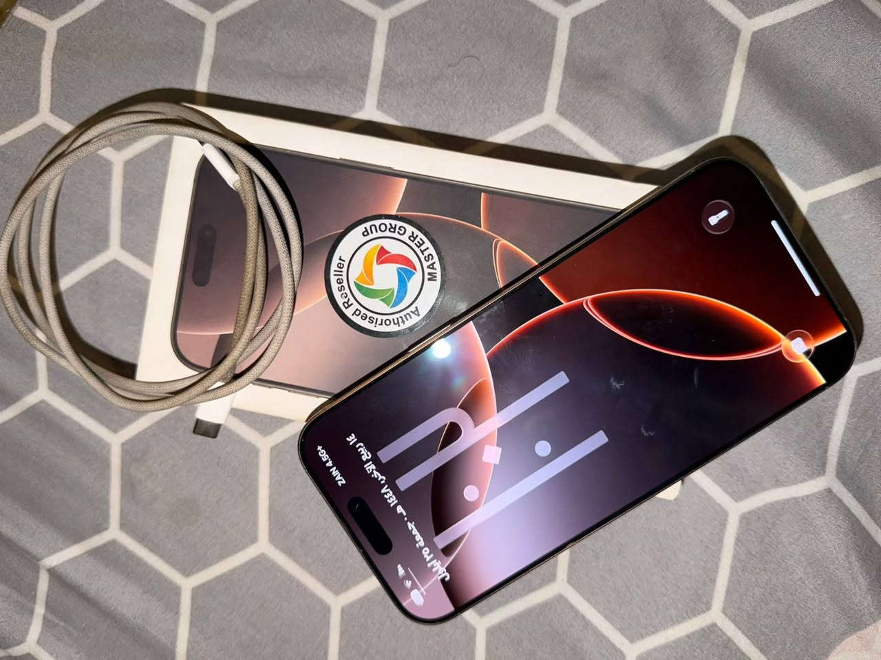 IPHONE 16Pro Max's
تيتانيم ديزل الصحراوي 
الجهاز ماستر 
تاريخ انتهاء الصلاحيه
٢٠٢٦/١٢/٧
يعني بعده بل ضمان 
اسخدام قليل الجهاز مال بيت 
عدد دورات الشحن ١٣٤
بطاريه ١٠٠ 
ذاكرة ٢٥٦
كامل ملحقات +حافظه هديه 
جهاز ولا زلغ بي نظافه ١٠٠%
يعني جهاز جديد 
ماكني ساحت عدن 
او جسر الدوار الصبيات 
***********
السعر ١٥٥٠  
بي مجال حك الجيه

نص مكتوب في الصور:
- ٧٤ ١:٠٢ حالة البطارية حالـة البطارية عادية تعمل بطارية iPhone هذه على النحو المتوقع. حول البطارية والضمان... الحد الأقصى للقدرة ١٠٠٪ هذا قياس لقدرة البطارية مقارنة بقدرتها عندما كانت جديدة. قد تتسبب القدرة المنخفضة بتقليل ساعات الاستخدام بين عملية الشحن والأخرى. عدد الدورات ١٣٤ هذا هو عدد مرات استهلاك iPhone لقدرة البطارية. معرفة المزيد... تاريخ التصنيع كانون الأول ٢٠٢٤ أول استخدام كانون الأول ٢٠٢٥
- ٧٤ ١:٠٣ حول الاسم iPhone علي إصدار iOS 26.7 اسم الطراز iPhone 16 Pro Max رقم الطراز MYWJ3AH/A الرقم التسلسلي الضمان المحدود تاريخ انتهاء الصلاحية ٢٠٢٦/١٢/٧ الأغاني الفيديوهات ١ الصور ٨ التطبيقات ٣ السعة ٢٥٦ غ.ب. متوفرة ٢١٥,٧٥ غ.ب. عنوان Wi-Fi DC:9E:8F:78:34:11