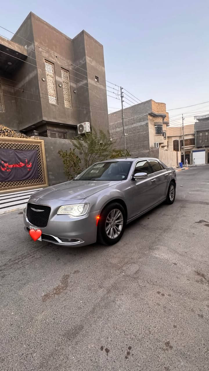 كرايسلر اوباما 2017
محرك 3600v
ماشيه 166الف كيلو متر حقيقي
رقم شمالي اربيل(سنويه منتهيه)
الضرر جاملق امبدل وبنيد نفسه ومصبوغ والجاملق الثاني مصبوغ جماليه
بانوراما+كشنات جلد+شاشه كبيره تدعم الكار بلي+تبريد قطعتين+كير ماوس+تحكمات سترين
السياره حلوه واستخدام شخصي
لايت عدسات زنون انا شادله
سبير لبلاد مانازل
السياره تو ويل
السعر215$وبيه مجال 
رقم الهاتف ***********
مكاني البصره
