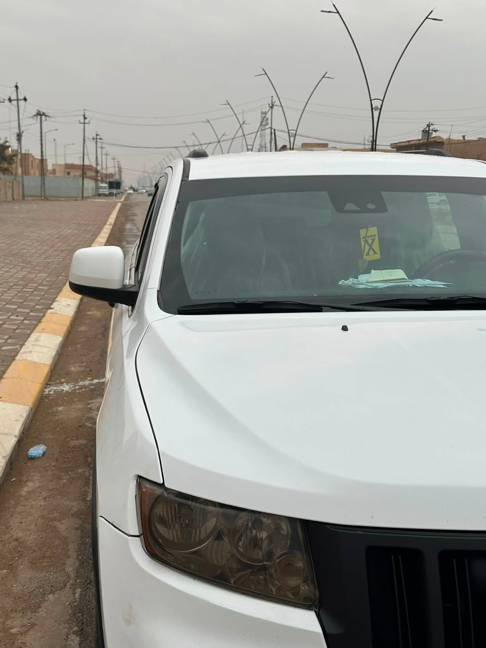 جيب موديل ١٣ السعر ١٥٠ وبيها مجال
او مراوس بكامري 
بيها قطعة وحدة تعديل بيدي اف و رش بسيط بنفس القطعة
للاتصال ***********
