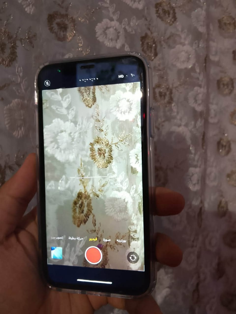 آيفون XR • ١٢٨ • بطارية ٧٩
