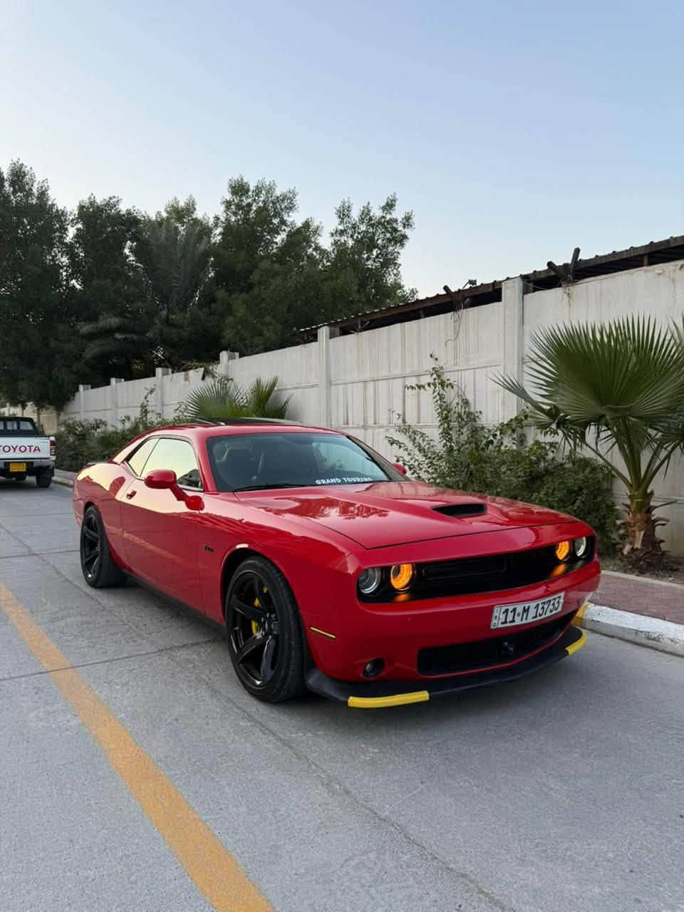 للبيع
Dodge Challenger R/T  بلص
2023 النداء الأخير

🔥

* 5.7 HEMI V8
* 375 HP
* قير أوتوماتيك 8 سرعات
* دفع خلفي
* رادار أمامي
* Forward Collision Warning
* Adaptive Cruise Control
* Blind Spot Monitoring
* Rear Cross Path Detection
* كاميرا خلفية
* حساسات خلفية
* تشغيل عن بُعد
* شاشة Uconnect
* Apple CarPlay / Android Auto
* جنوط 20 إنچ
* لون أحمر
*برمجه مصطفى اكيل 
* ماشية سياره ٥٢ الف 
رقم التواصل ***********
