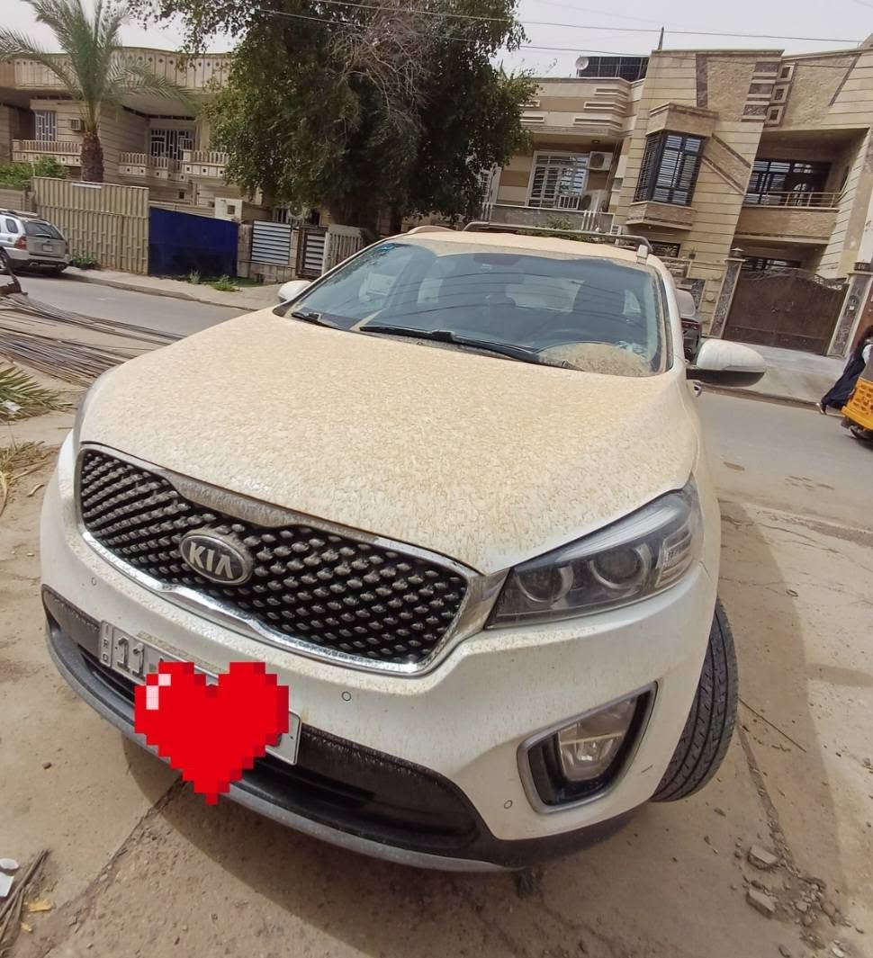 سورنتو  موديل 16 مكينه 2400
ماشيه ١٩٥ سياره نضيفه مابيها اي نواقص 
سونر موجود وبيه بارد شكم قطعه زغار 
تفاصيل اكثر خاص،او تصل وتدلل ***********
سعر ١٨٠
