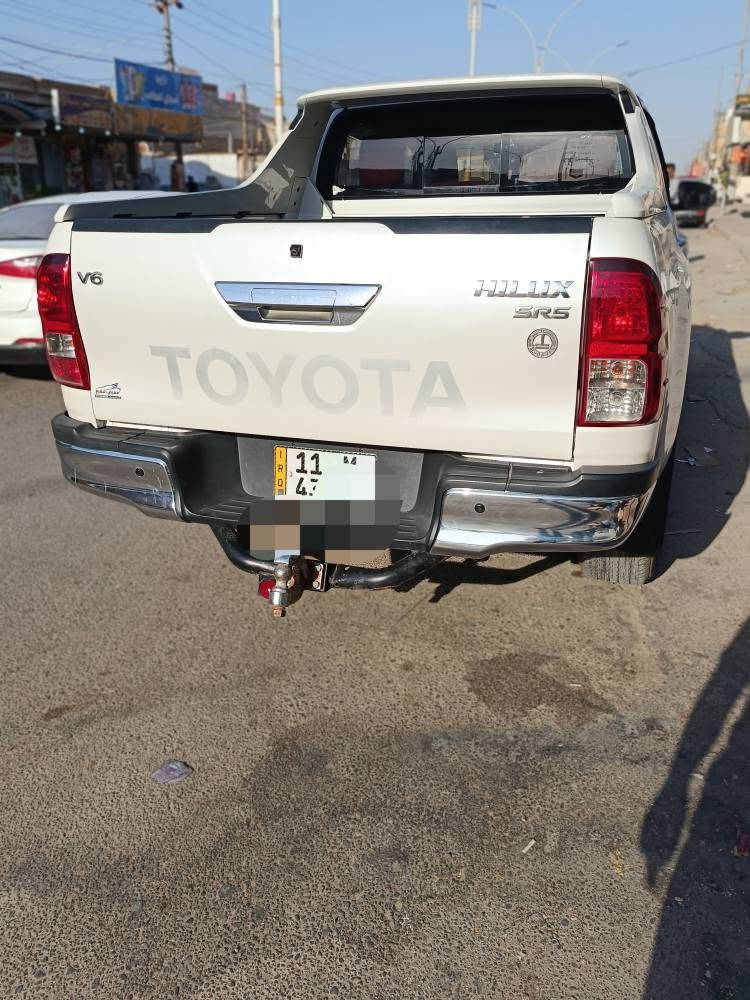 🔥 للبيع تويوتا هايلوكس TRD V6 موديل 2020 🔥
🚘 Toyota Hilux TRD V6
📅 موديل 2020
⚙️ مكينة 4.0 V6 – 6 سلندر
💪 235 حصان تقريباً
🔄 قير أوتوماتيك 6 سرعات
🏔️ دفع رباعي 4×4
🔒 دبل + دفرنس خلفي
⛽ تانكي 80 لتر
🛞 ويل TRD
💡 LED
📷 كاميرا خلفية
🎛️ تحكم بالمقود + Cruise Control
🔑 Smart Key / تشغيل بصمة
❄️ مكيف أوتوماتيك
📱 شاشة + Bluetooth + USB
🛡️ ABS + أنظمة ثبات وتحكم
🚪 دبل كاب – 5 ركاب
🎨 اللون أبيض
📍 الممشى: 200,000 كم
✅ مكفولة
💰 السعر: 290 $
🤝 *********** ناصرية, ذي قار
