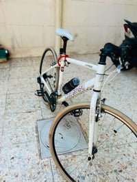 بايسكل C700 • المنيوم • ابيض