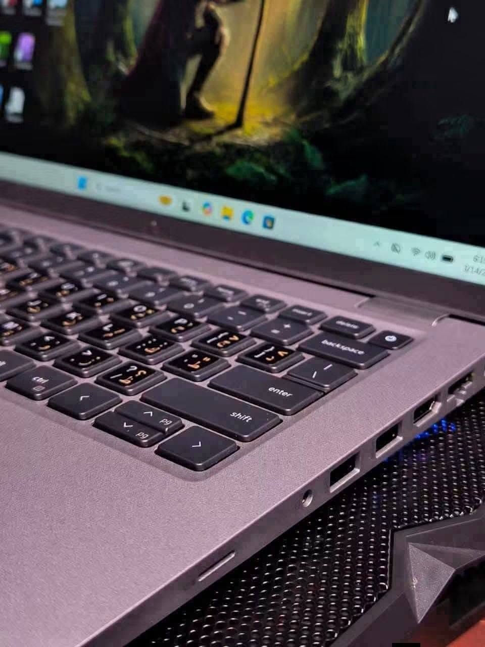 لابتوب Dell Latitude 5420

🔥 قوة الجيل الحادي عشر بسعر مميز! 🔥

💻 المواصفات:
🔹 المعالج: Core i5 الجيل الحادي عشر
🔹 الرام: 8GB DDR4 قابلة للتطوير
🔹 التخزين: 256GB SSD قابل للتطوير
🔹 الشاشة: 14 إنش
🔹 كرت الشاشة: Intel Iris Xe Graphics 4GB

🎁 الهدايا:
✔️ ماوس
✔️ حقيبة لابتوب
✔️ Mouse Pad
✔️ الشاحن الأصلي

💰 السعر: 360,000 دينار فقط

📍 العنوان: بغداد – الأمين الثانية

🚚 التوصيل متوفر إلى جميع المحافظات
🔍 فحص كامل قبل الاستلام

✨ مناسب للدراسة، البرمجة، الأعمال المكتبية، التصفح، والمونتاج 

📱 واتساب: ***********
