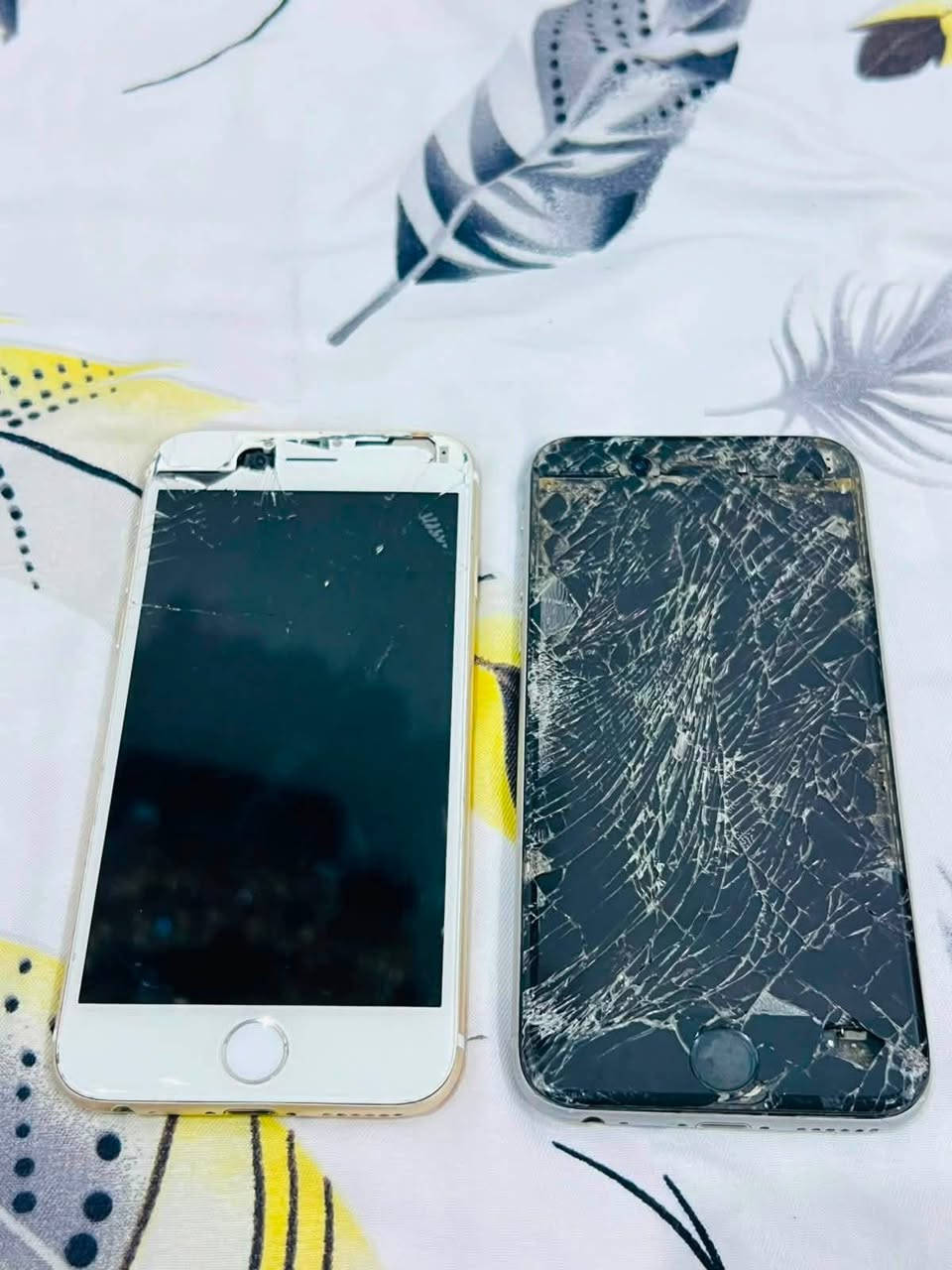 السلام عليكم
ايفون 6s عدد 2 
اجهزه عاطله فحم 
مكفولات ايكلاود 
السعر 30 الف توصيل مجاني 
لكافة انحاء العراق 
للاستفسار الاتصال على ***********
او المراسله خاص
