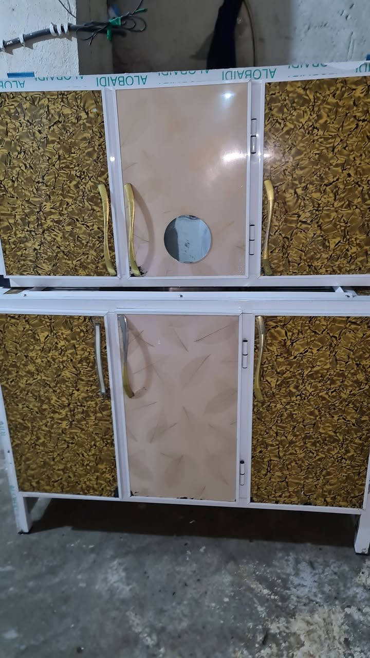 سنك وملحقاته للبيع تصفيت بيت
بغداد الأمين الثانية   
واتساب ***********
