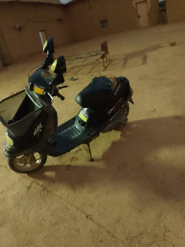بزون • محرك معمر • وايرمنيه
