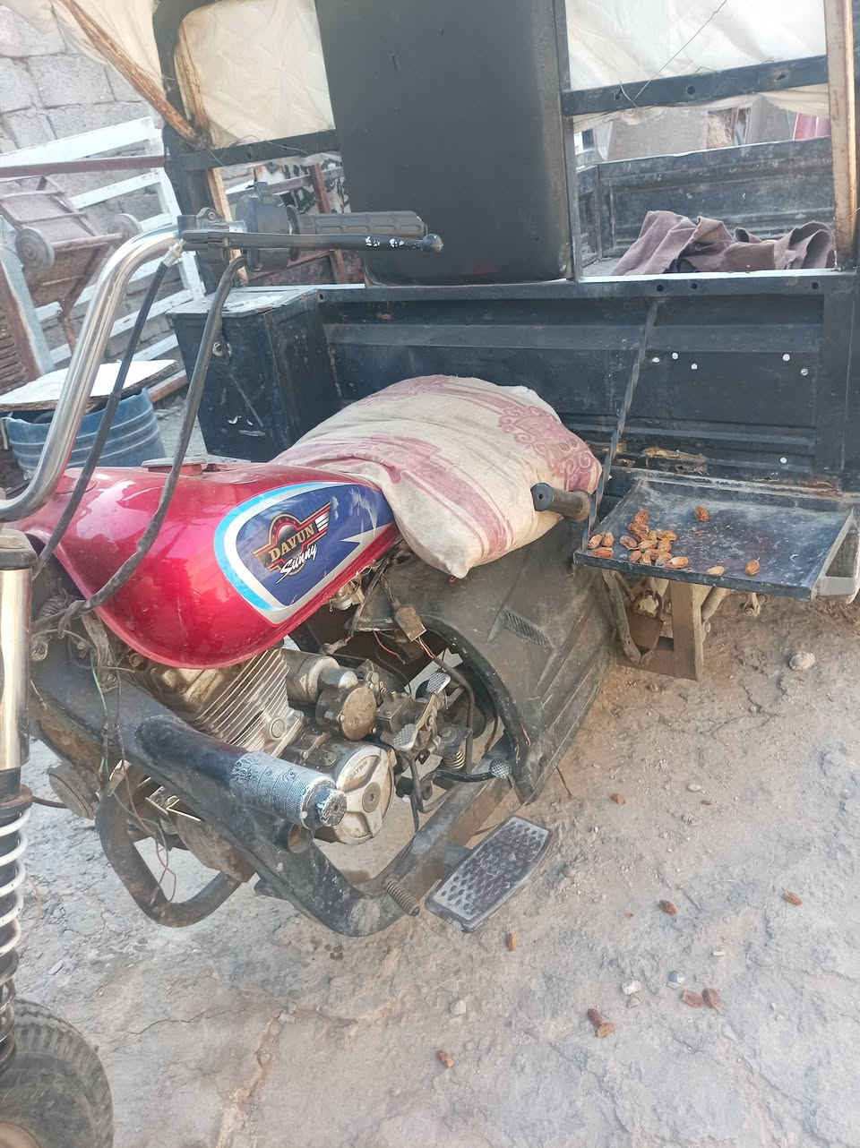 ستوتة لللبيع يرادلهة بس اطول الكاردن   زوج تاير جديد ستوتة حلوة مديل 17 مكاني  جسر ديلا القديم علا شارع الطاقة اوراق بيهة للستفسار *********** واتساب ***********

