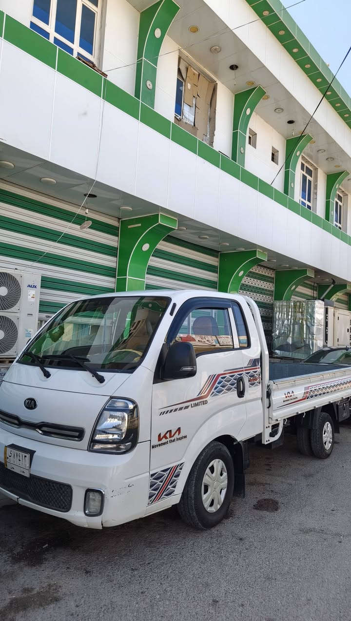 سلام عليكم
للبيع كيا  حمل
موديل   22
رقم بغداد تحويل ثاني يوم
محرك كير كفاله 
ماشيه 120
تخم تاير جديد 
السعر،     139 بي مجال 
العنوان الانبار عامريه 
***********
***********
