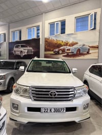 لاندكروزر VXR • V8 • ١٥٣٠٠٠ كم