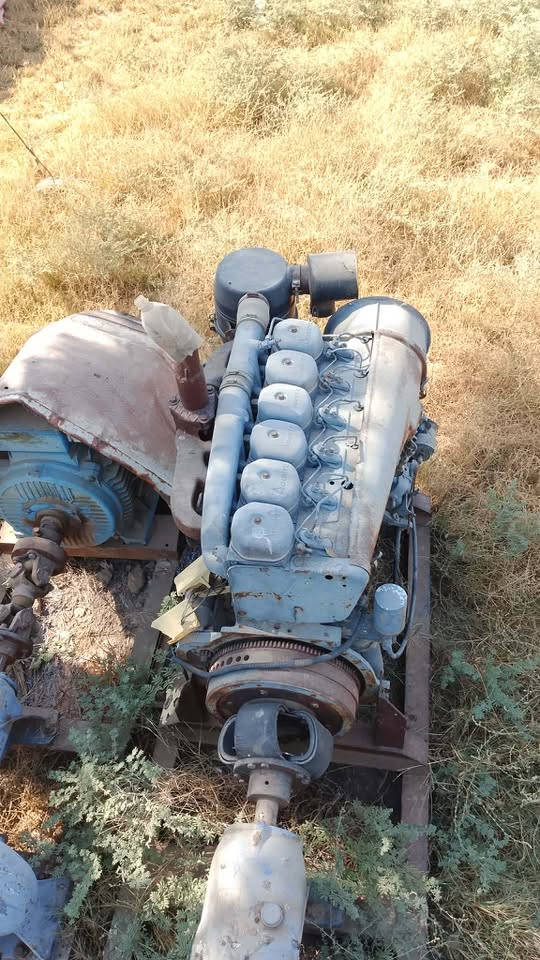 للبيع مكينه دويز ألماني مكفوله نضافه 90 بالميه سته بستم بشرط عليها خنزيره عشره بعشره مشتغله شهر واحد ميهه خير من الله نگره سلف  اذا تريد بواريها وياها  مكانها ديالى للاستفسار اكثر ***********
