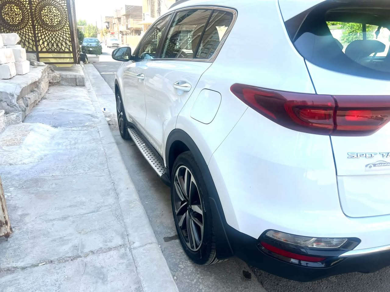 سبورتج 21 خليجي
كفاله عامه
رقم بغداد باسمي
ضمان الشركه الدوليه
ماشيه 60
بغداد /الكرخ
هـ/***********
