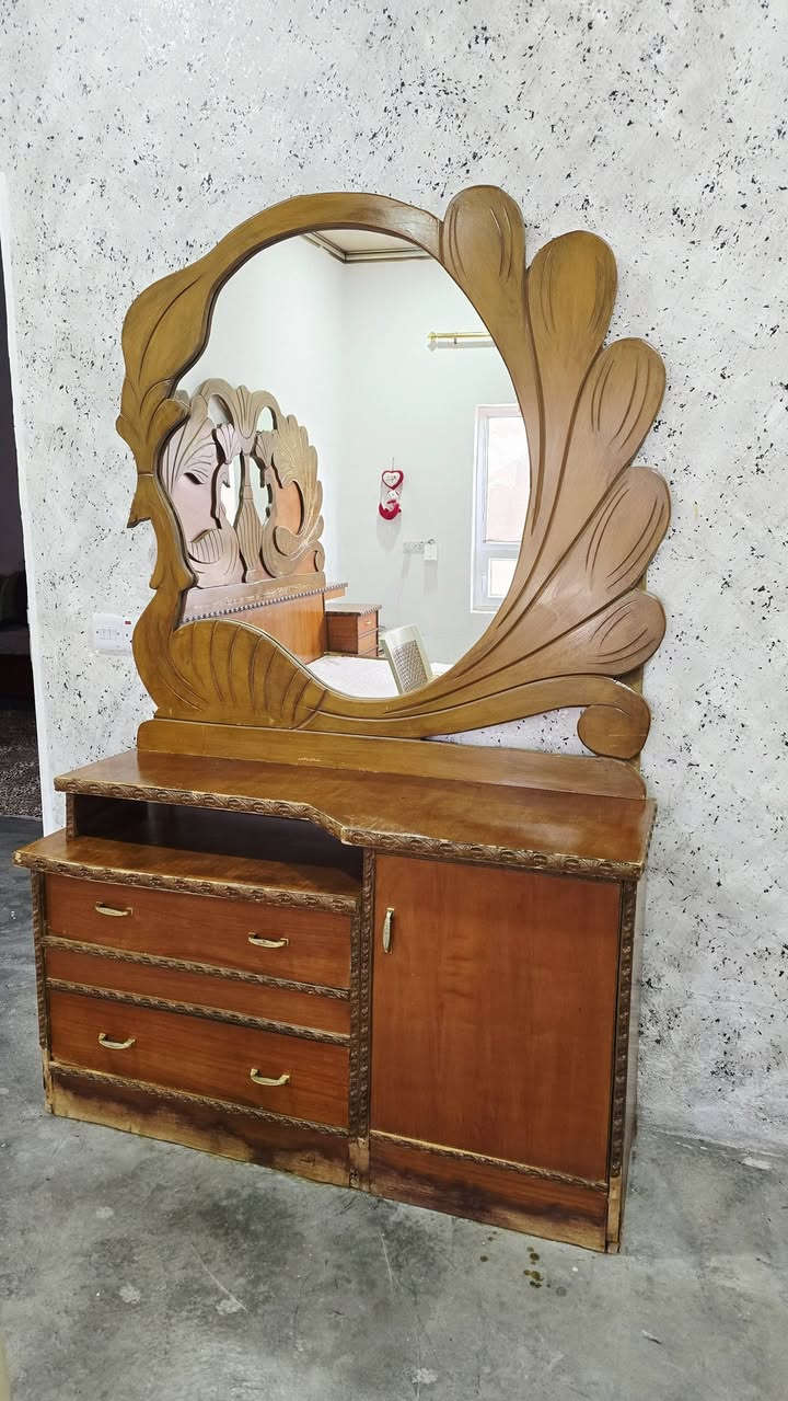 بيع سريع ب250 الف فقط غرفه نوم صاج  اصلي بدون اي عيب 🔥 مزاد المندلاوي 🔥
عندك أثاث مستعمل وتريد تبدله؟ لا تشيل هم 😎

نـاخذ منك المستعمل ونطيك جديد ✨🔄

كنتورات مطابخ 🍽️

غرف نوم 🛏️

قنفات وأثاث منزلي 🏠

✅ تفصال حسب الطلب

✅ أسعار تنافسية

✅ بيع وشراء أثاث جديد ومستعمل

📞 للاستفسار والاتصال: ***********

مزاد المندلاوي… بدّل مستعملك وخلي الجديد يزيّن بيتك ❤️🔥 عنوان خانقين شارع مستودع خلف مركز شرطه ازادي
