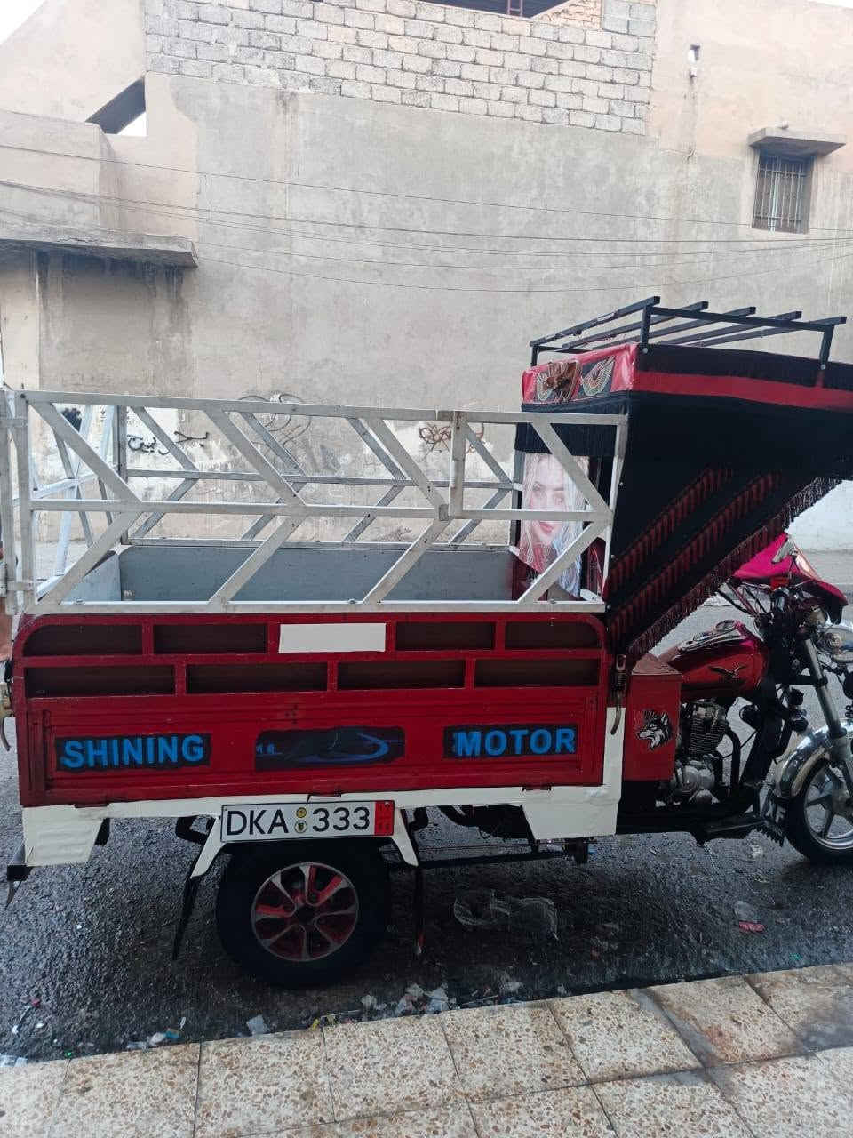 للبيع ستوته موديل 19 اشاره التحويل سعر مليونين 600 شراي يجي *********** العنوان الموصل نبي يونس

نص مكتوب في الصور:
- منشور أبو رقيه
- السعر / مليونين 600/ الشراي يخبر يودلل
- السلام عليكم للبيع ستوته رقم نينوي موديل 2019 شرط تحويل شرعي اني مكينه 2026 كير شرط مكاني الأيسر نبي يونس ***********