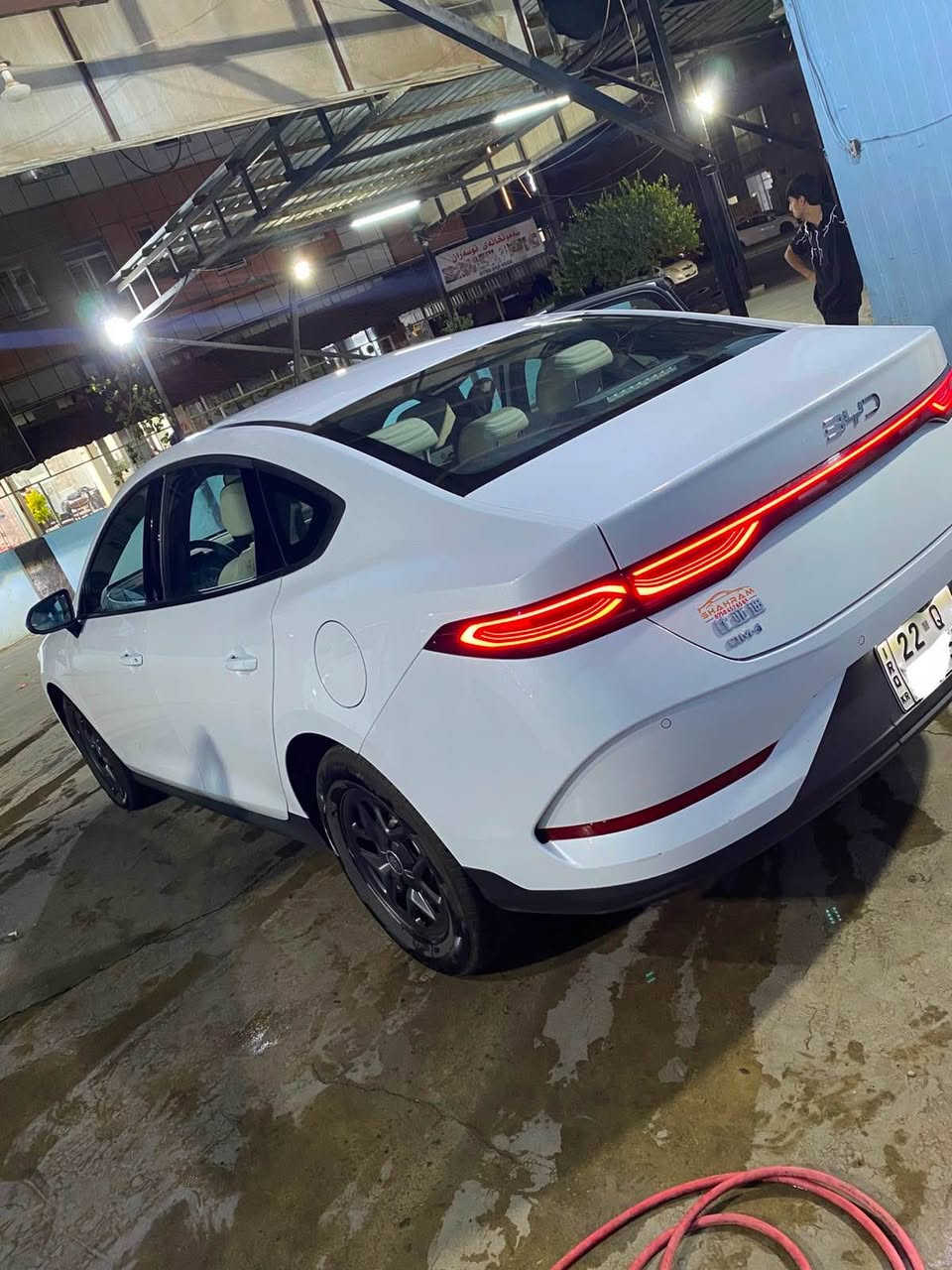 Byd qin plus 2025
ماوەی ڕۆشتن : 12 هزار کیلۆمەتر
مۆدێل: 2025
ناوزەرده
ڕەقەم هەولێرە
سەیارەکە بەس دەرگای دواوە لای سەکن قۆپەکی گچکەی هەیە  ، هیچی تری نیە هەمو شتێکی بە شەرت 
نرخى :138 ورقه معامله 
*********** أربيل, العراق
