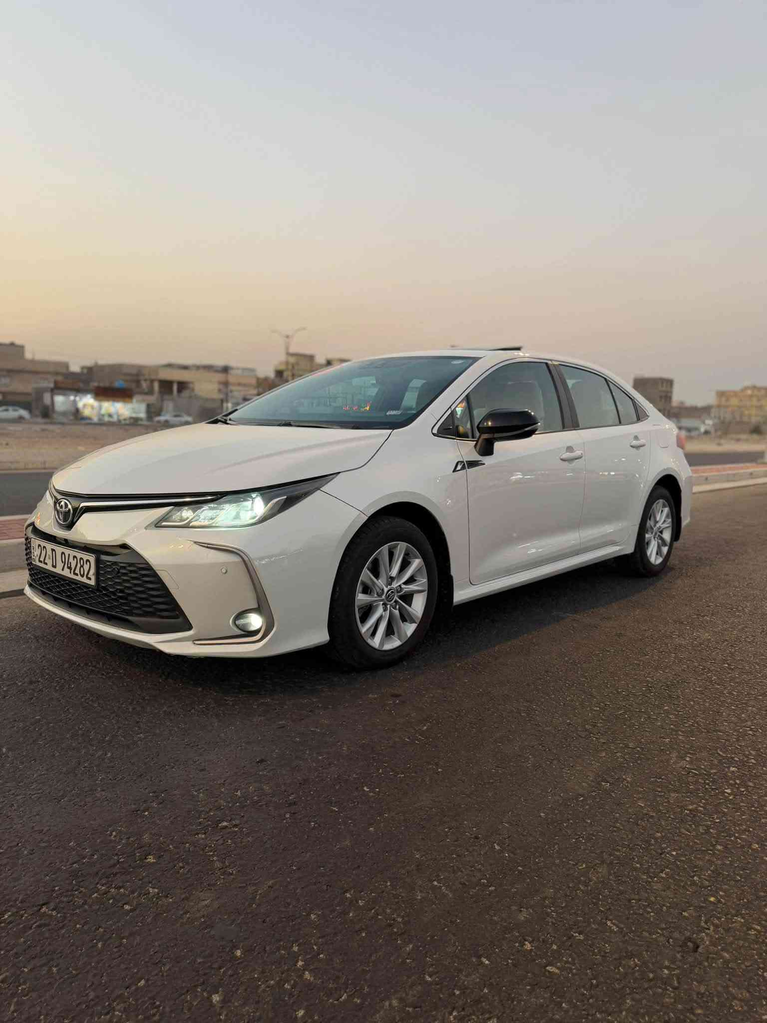 السلام عليكم 
تيوتا كورلا 2024 ساز 
كفاله عامه 
المحرك 1800 بانزين فقط 
حساسات اماميه خلفيه 
لايت LED امامي خلفي 
مري كهربائية + اشاره
شاشة عدادات دجتل 
كامره خلفيه
فتحه سقف 
تبريد قطعتين 
تغليف ارضيه + دوشمه كشنات 
تغليف جام عازل حراره 
رقم اربيل وكاله او تحويل  
السعر 182
مكان السياره البصره 
للأستفسار 
*********** 
*********** 
موجود واتساب ☎️
