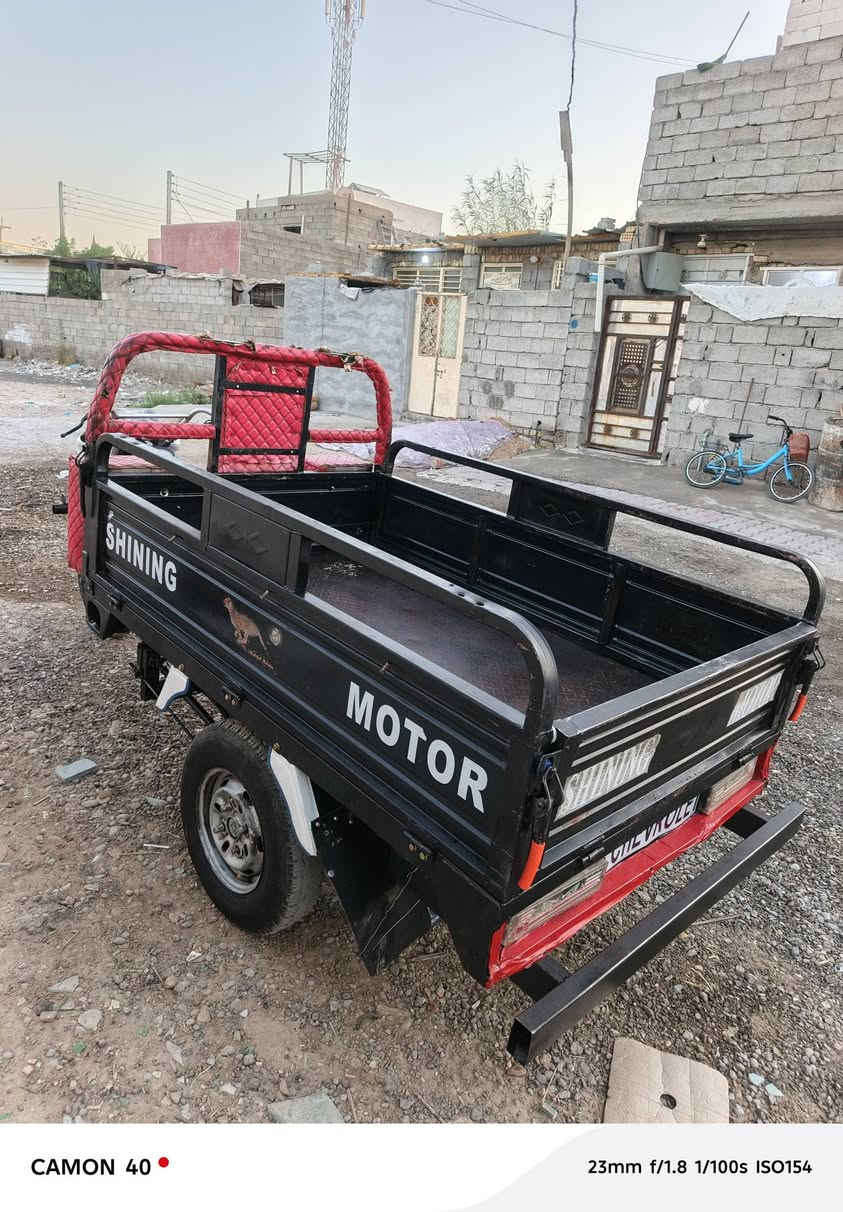 سلام عليكم من رخصة مدير الكروب ستوته جديده موديل 24السعر 1,900وبيهه مجال قليل مكاني بغداد الشعب هاذا رقمي بي واتساب ***********,
