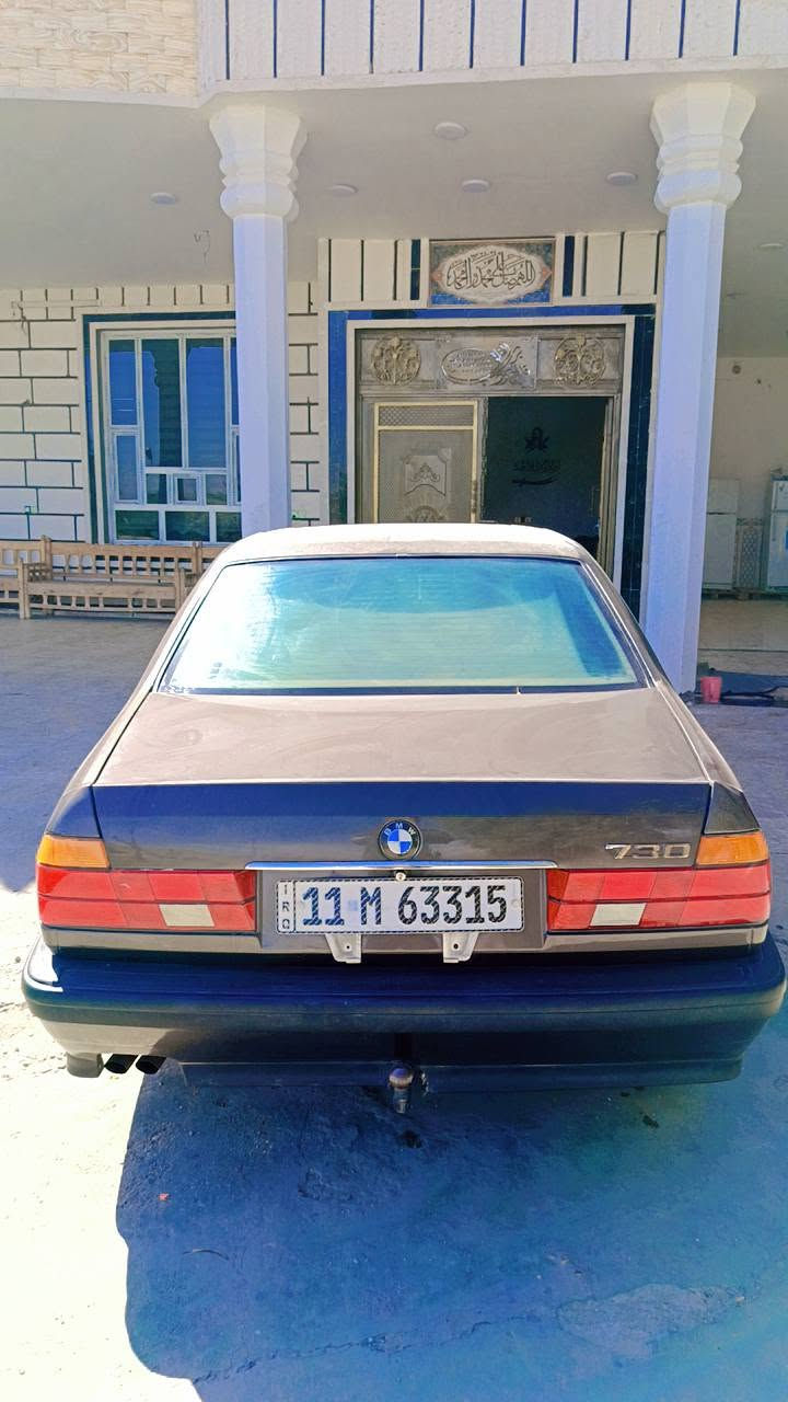 بي ام 730 • ١٩٩٠ • رقم بغداد