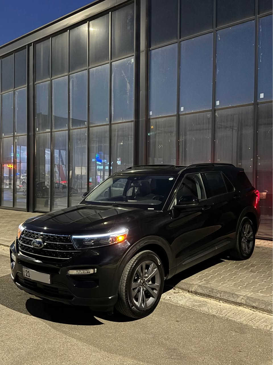 FORD EXPLORER 2024 XLT PLUS

فۆرد ئێکسپلۆرەر ٢٠٢٤ فوول مواسەفات

یەک پارچە بۆیاخ بێ ناوگرتن - ئێرباگ کامل بیلادە - زۆر جوان و نموونە - 10 هەزار مایل ڕۆشتووە - فوول مواسەفاتە پانۆراما و دەبڵ ئەکسل - گێڕ و مەکینە و کارەبایات بە شەرت - ڕەقەم سلێمانی تەحویل و غرامە بە شەرت

1FMSK8DH1RGA1*********** 3591
***********

فورد إكسبلورر 2024 — فول مواصفات

قطعة واحدة صبغ، بدون دخول.
إيرباغ كامل بلاد.
حالة جميلة جداً ونظيفة ونموذجية.
ماشية فقط 10 آلاف ميل.
فول مواصفات، بانوراما ودبل أكسل.
القير والمكينة والكهربائيات على الشرط.
رقم سليمانية، التحويل والغرامة على الشرط.

1FMSK8DH1RGA1***********٣٥٩١
*********** السليمانية, العراق
