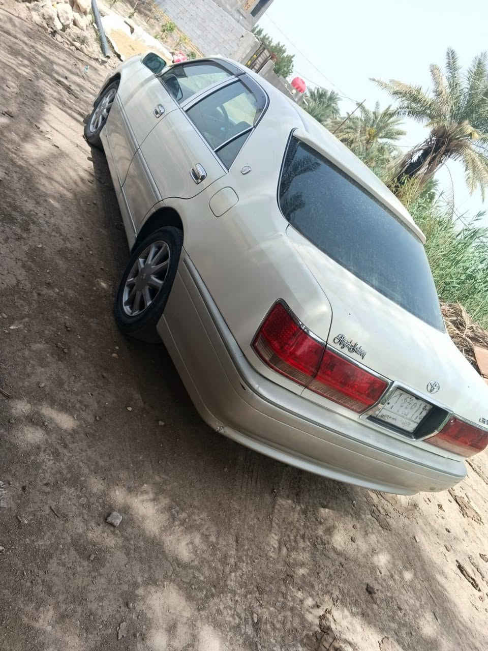 سلام عليكم ملكه للبيع كرستال اصل موديل 2003 شاصي 175 السياره 3 دكم ديفور الجبير تحوير نجف مدفوع كمرك ومرقم نجف السعر 132 وبيه مجال تسجيل جديد قرار 102 للبيع فقط بدون مراوس الاستفسار *********** مكانه نجف الاشرف
