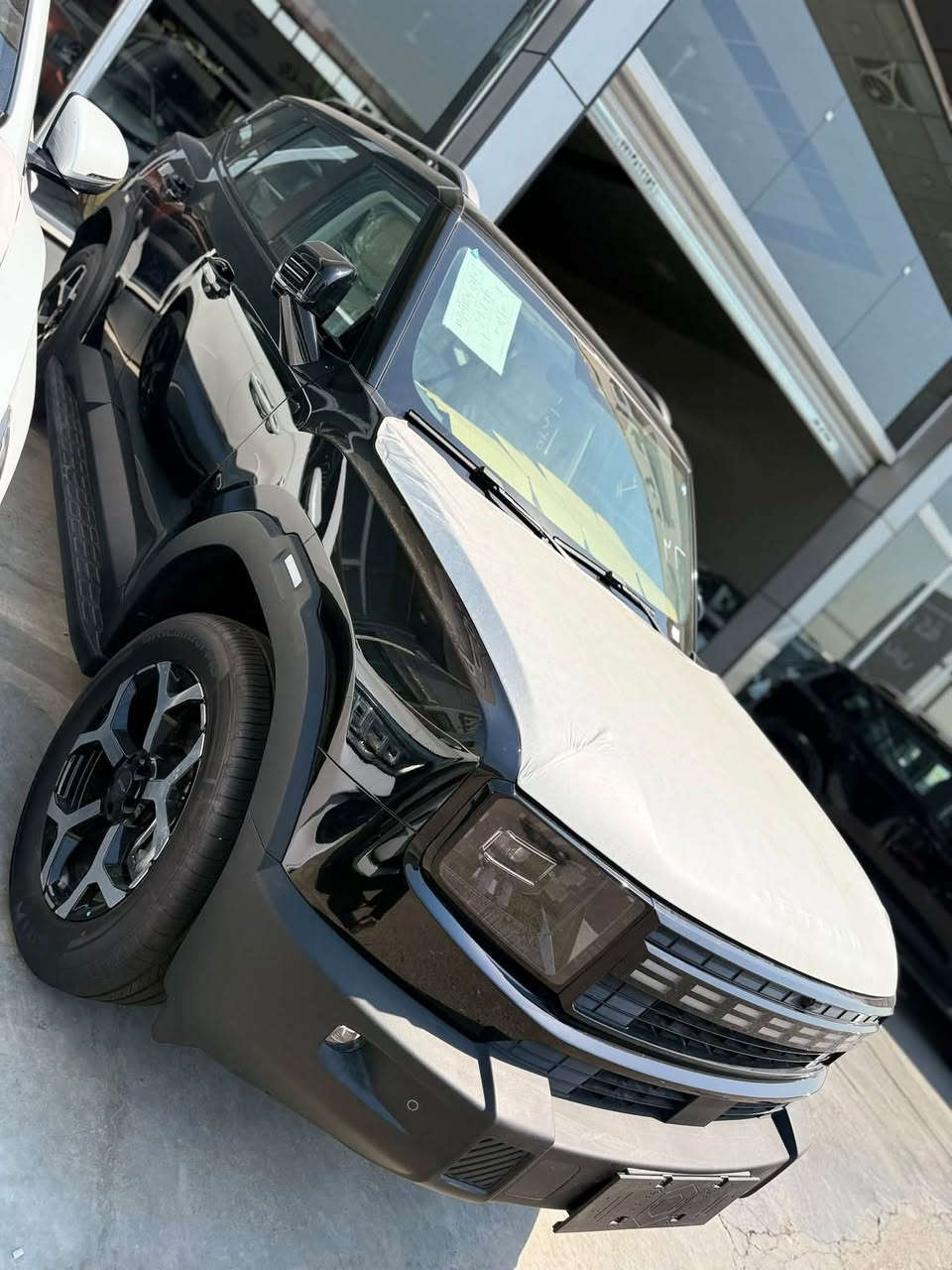 معرض بغداد المركزي
🚙 Jetour T1 2.0T    2027

* المحرك: 2.0 لتر تيربو، 4 سلندر

* القوة: 187 كيلوواط ≈ 254 حصان

* العزم: 390 نيوتن متر

* القير: أوتوماتيك 8 سرعات

* Comfort: دفع أمامي FWD

* Luxury: دفع رباعي AWD

* السرعة القصوى: 180 كم/س

* خزان الوقود: 70 لتر

* المقاعد: 5

* الطول × العرض × الارتفاع: 4705 × 1967 × 1843 ملم

* قاعدة العجلات: 2800 ملم

* الجنوط: 19 إنش

* التعليق: أمامي MacPherson وخلفي Multi-link.

العنوان📍:بغداد معارض البياع مقابيل محطه وقود سيديه 

معرض <بغداد المركزي >

☎️***********☎️

☎️***********☎️
