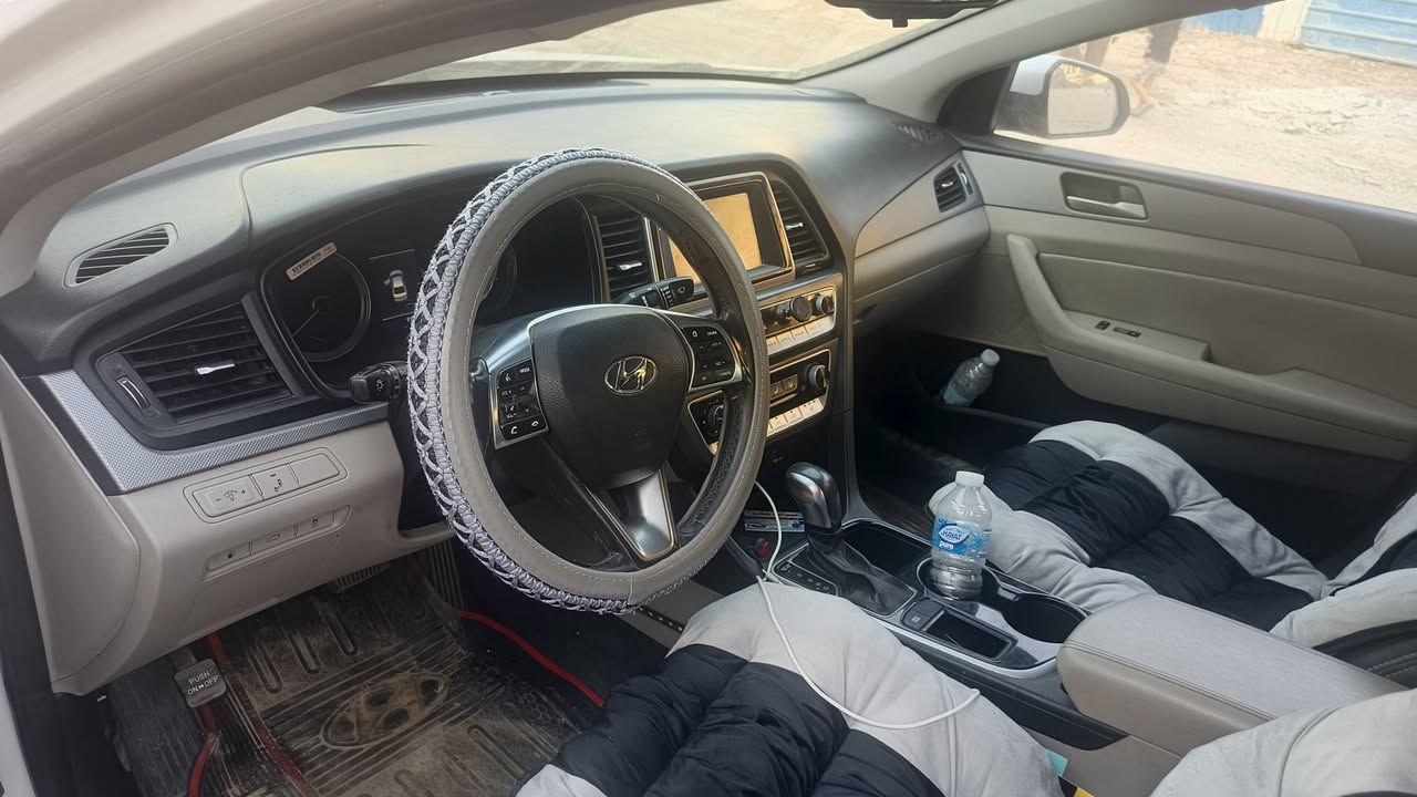 سلام عليكم
سوناتا موديل 2018 محرك2400 ضررهة جاملغ خلفي السيارة ماشية97 رقمهة بغداد  السعر118 بيهة مجال قليييييل السونار موجود بالمنشور
***********
مامتواجد ع الخاص
