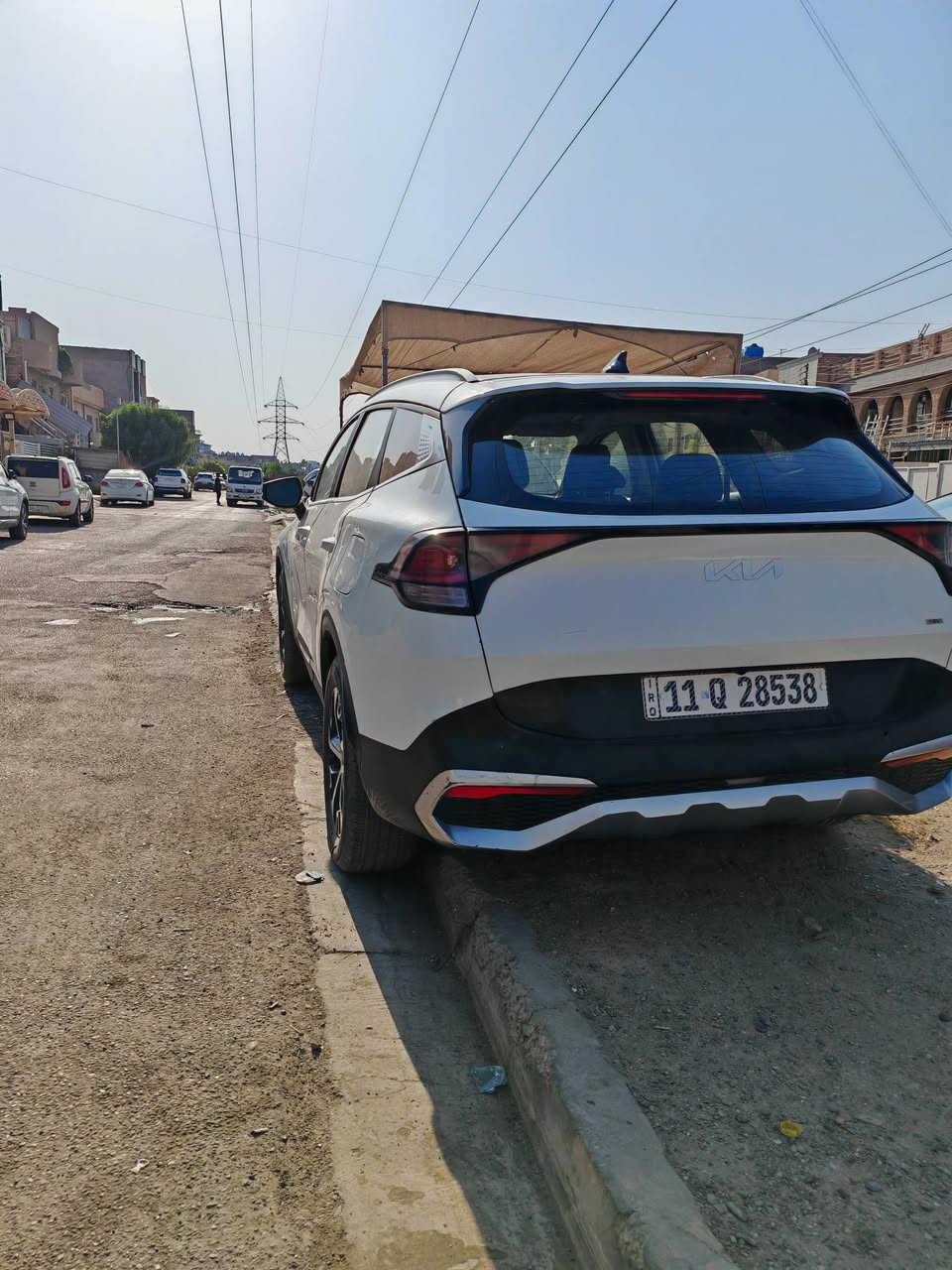 سبورتج 2023 هايبرد Ex
سيارة وارد امريكي ماشية 54 الف مايل
حادثها جانبي بيها قطعه تبديل الي هيه باب و الباقي كله على وضعها و تصليح موجود صور الحادث

السيارة بيها صوت طكطه بالتشغيل اعتقد بيها راجز حسب ما سئلت الي ياخذها هو يصلحها ما احب اصلح سياره صراحه
الرقم بغداد
السعر 175 ورقة بيها مجال قليل كلش حك الجية
سيارة معروفة مواصفاتها كير ماوس حساسات بكل مكان محرك 1600 تيربو + هايبرد سيارة اقتصادية و عملية

*********** رقمي
