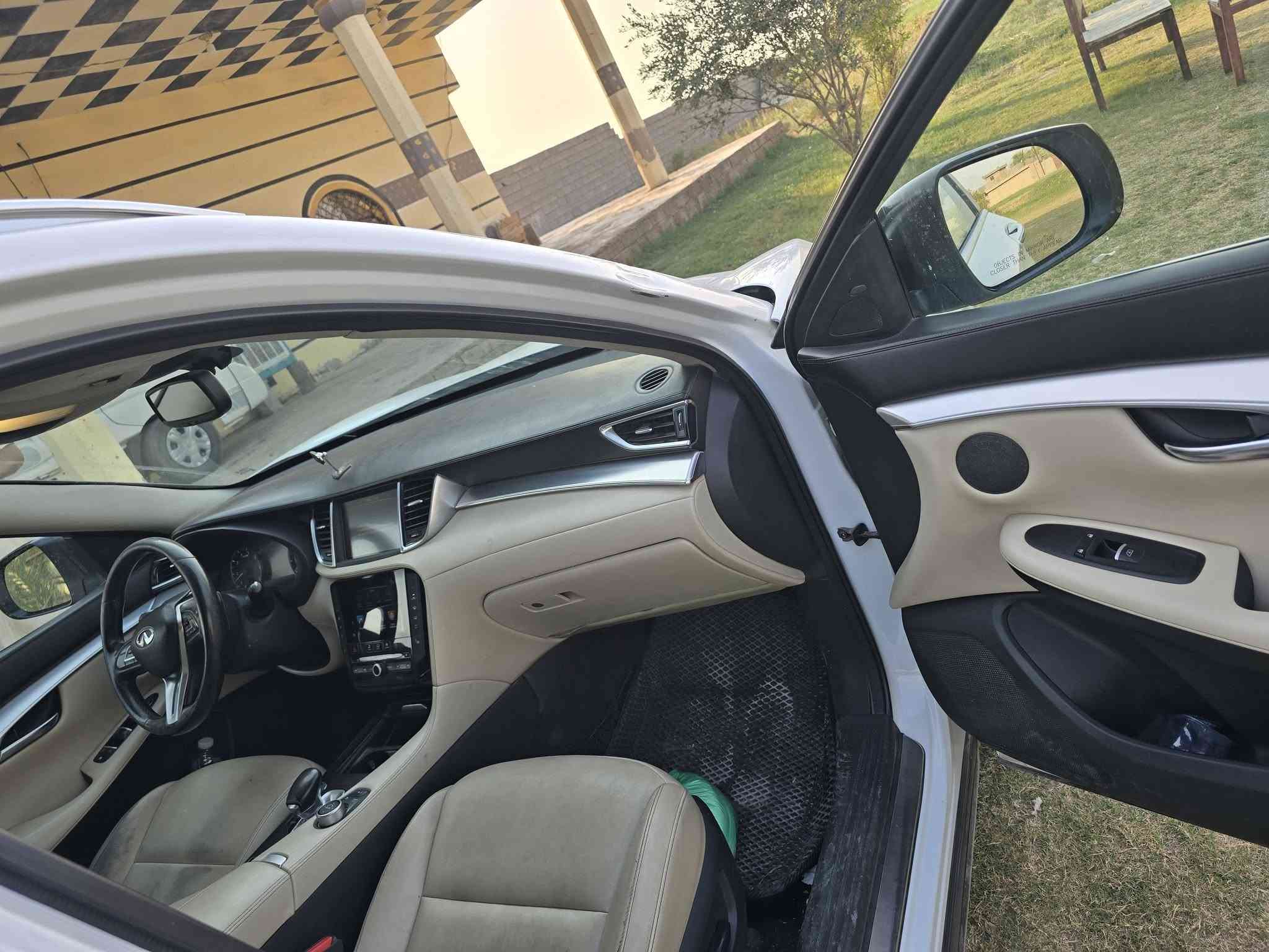 انفنتي 2019 QX50 فول ضرر جاملق وصبغ البنيد رقم بغداد نكليزي هزه جديده المواصفات : محرك vc turbo فول  بسعة 2.0  سريعة ونشطة جدا سلايت كبير بنوراماشاشة 8 انج عدد 2مرايا النقطة العمية + مري قلاب  كامرات  التشغيل عن بعد+تشغيل التبريد حسب حرارة الجو البصمة الكراسي كهربائية نظام صوتي Bose من اقوه الانظمه الصوتيه انارة زنون بالكامل الناصي والعالي والبلوجكتر كلهة شركة بدون اضافات بك لايت لد بالكامل
الصندوك كهربائي شفط كير طيارة كهربائي
ستيرن كهرباء+تدفئة مقاعد تدفئة
كراسي كهرباء تبريد قطعتين مناخ منفصل
ويل حجم ١٩ مع تخم تاير جديد حساس اطارات حساسات امامي خلفي
رادار مع توقف تلقائي مانع حوادث امامي وخلفي اوتو هولد سايد بريك بصمة  درايف مود ٤ وضعيات ماوس تحكم بالشاشة الكبيرة للخارطة  ميموري ذاكرة خزن للسائق
مقاعد جلد ايرباك عدد ٨ قيادة ذاتيه لمن تفعل وضعية لكروس دشبول +ابواب جميعها جلد ومطرز ماشية ٧٢الف كيلو السعر ١٩٠ للبيع او للمراوس عنواني قرب سجن ابي غريب رقمي ***********
