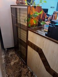 ميز • نظيف جدا • بعشيقه القديم