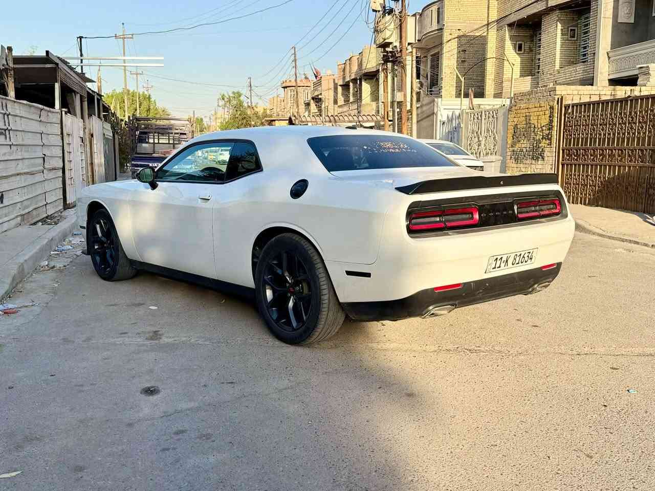 السلام عليكم ورحمة الله وبركاته 
جالنجر موديل 2023 لاست كول
مكينه 3.6 /V6
الممشى 43 مايل
السعر 160$ وبيها مجال بالمعقول
رقم بغداد الجديد هزه جديده  بـ اسمي تحويل مباشر
كشنات حضن اصل مدوشم جلد احمر
شاشه كاربلي
نظام قياده سبورت
منظومة زنون جديده
تخم تايرات جديد
ويل GT حجم 20 انج
صور الحادث مرفقه بالمنشور 
4 قطع صبغ
العنوان: بغداد الامين الثانيه

‭***********‬
