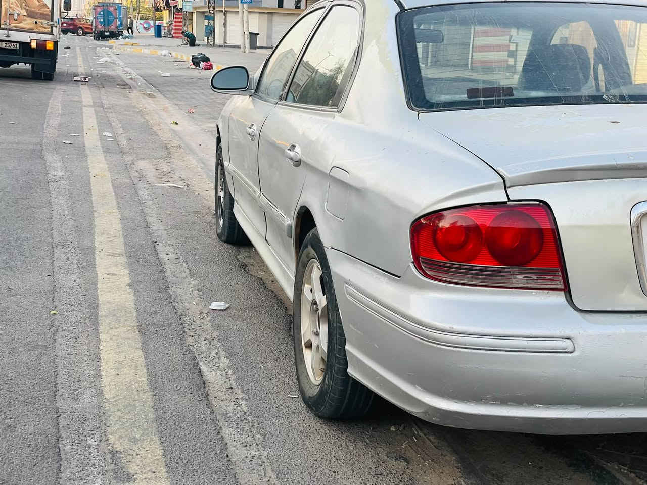 للبيع هيونداي سوناتا 2002
مكينة 2000
 4 سلندر 
گير عادي
رقمها بغداد
السيارة بيها أماكن جراد يحتاجلها فقط صبغ وترتيب
مكانها بغداد -العامرية
السعر 48 ورقة بيها مجال بسيط
للاستفسار ***********

نص مكتوب في الصور:
- 7:10 PM
- 7:11 PM