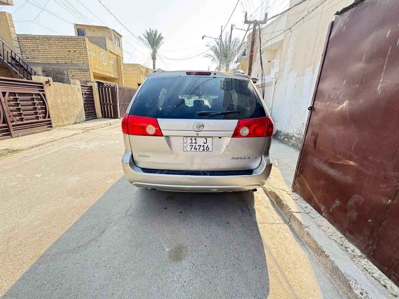 السلام عليكم
تيوتا سينا 2008

مكينه كير صدر شرط

تبريد 3قطع

مكينه 3500   v6
رقم بغداد بأسمي
ما مشتغله خط السياره دوشمه دواخل ارضيات كله جديد مكاني بغداد
الشراي يتصل على الرقم *********** 
السعر 105وبيها مجال 
ملاحضه السياره بيها سونار

