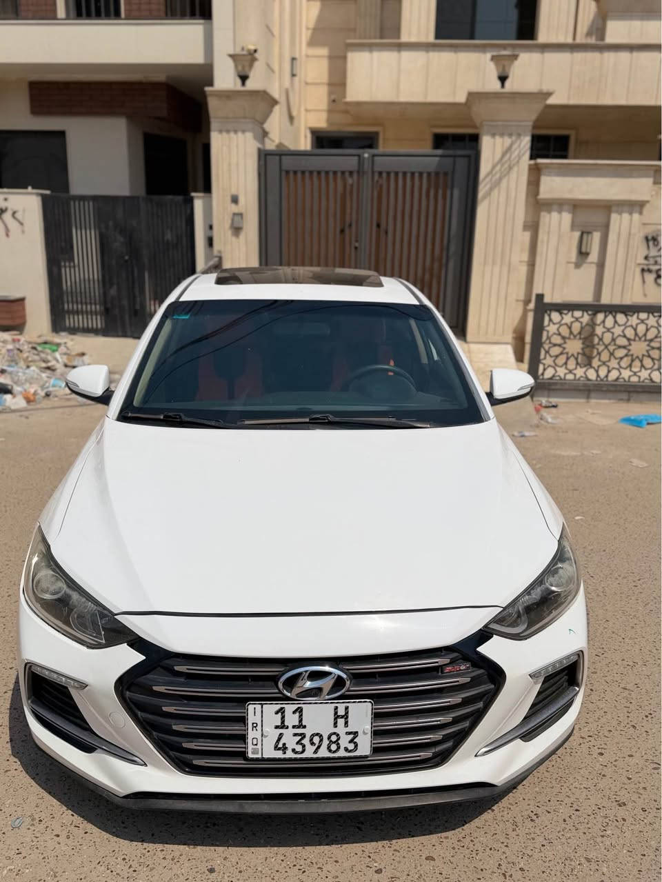 السلام عليكم
النترا 2018 سوبر خليجي فول 
بيها صبغ قطعتين ونص فقط
ماشية ١٣٠ كيلو
رقم بغداد هزه وكله جديد
مكاني بغداد الدورة
السعر ١٢٨
الرقم *********** بغداد, العراق
