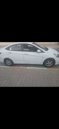 اكسنت ٢٠١٣ • محرك ١٦٠٠ • كاميرا شاشة