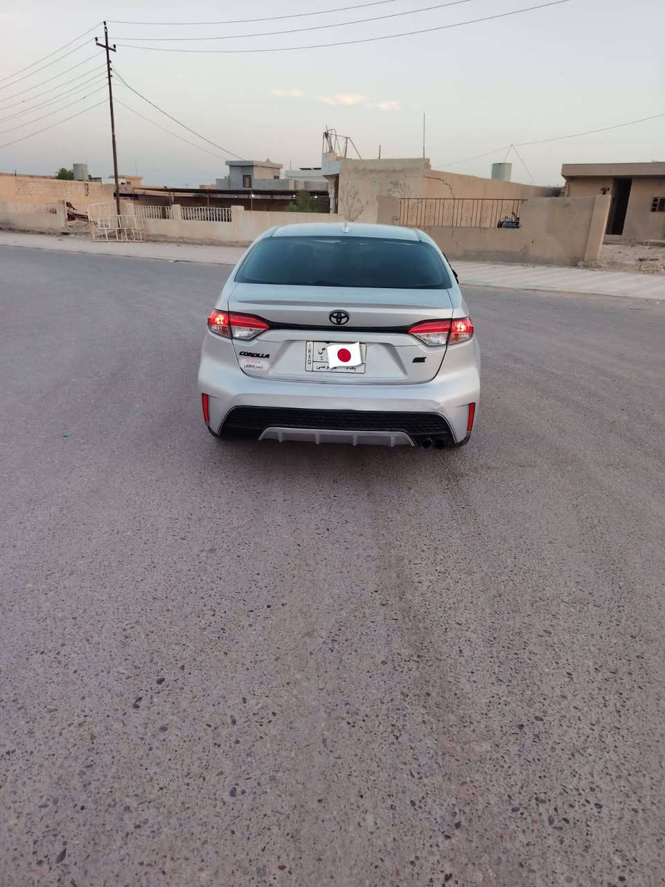 السلام عليكم كورلا موديل 22 وارد امريكي للبيع ويرهم مراوس ضررها جاملق بنيد وبل عراق صار بيها الباب الخلفي عكس سايق صبغ يعني ثلث قطع بدون دواخل محرك 2000 رقم بغداد معوقين باقي سنه ونص تصير حره بيها وكاله عامه من الشرعي مواصفات السياره نص فول SE ماشيه 122 السعر 120وبيها مجال شي قليل مكان السياره بيجي
***********///***********
