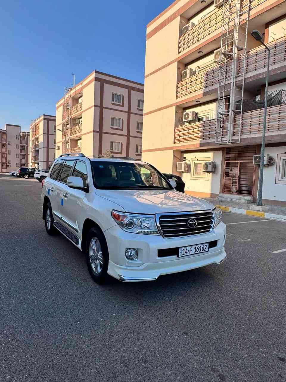 بيع مستعجل 250

شركة SAS أصلي فول مواصفات 

المحرك: V6

مواصفات GXR فل

فحص موجود لا تكلي شبيهه 🌹

الممشى:  200 كم حقيقي

4 إطارات + ويل جديدة بدون أي نقص

محرك وكير على الشرط، غير مفتوح

المواصفات الداخلية والخارجية:

فتحة سقف

ثلاجة

كراسي كهرباء 3 دگم

حساسات أمامية وخلفية

بصمة

كاميرا

8 إيرباج

قير لكزز

لايتات زينون

داخلية بيج

دبل أكسل

صندوق شفط بلادي

3 شاشات بلادي

شحن موبايل

المعامله

تحويل مباشر

السيارة جاهزة ولا تحتاج أي شيء

مكان السيارة: بصره الطويسه

 رقم الهاتف ***********

