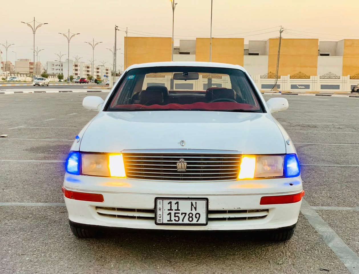 السلام عليكم بطه متصل للبيع موديل 1993 رقم بغداد انكليزي سنويه 2030 سياره كفاله عامه من الكصه ونقل جثه ولعيب شرعي ولصوليات سياره جاهزه من تبريد حداديه تخم تاير كهربائيات كير ومكينه 2500 العنوان كربلاء السعر 55 وبيها مجال للشراي للاستفسار على الرقم ***********
