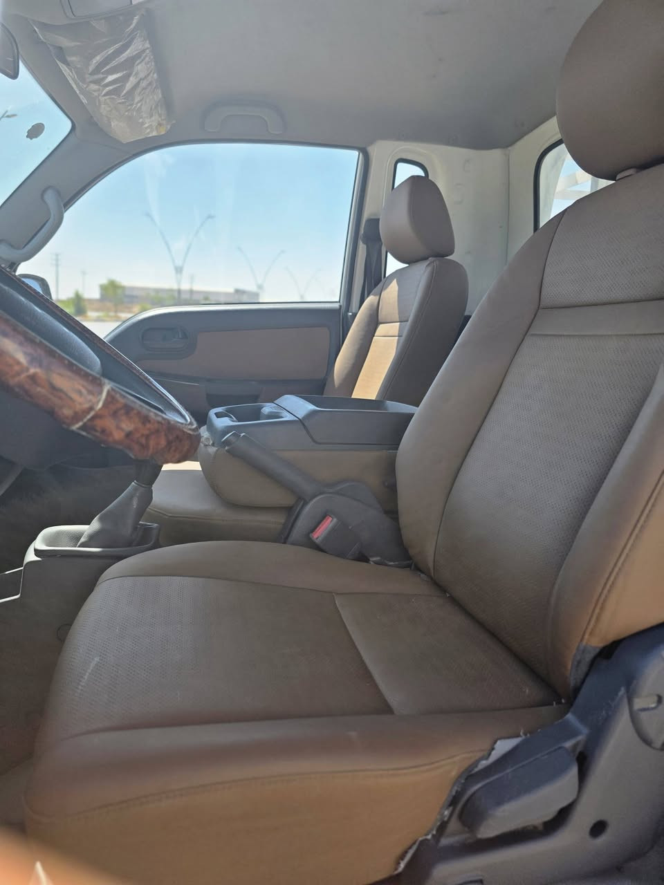 KIA 4000
موديل 2025 
فول مواصفات رقم بغداد 
ماشية 64 الف 
السعر 205$
العنوان ديالى 
للأتصال
 *********** 
***********

