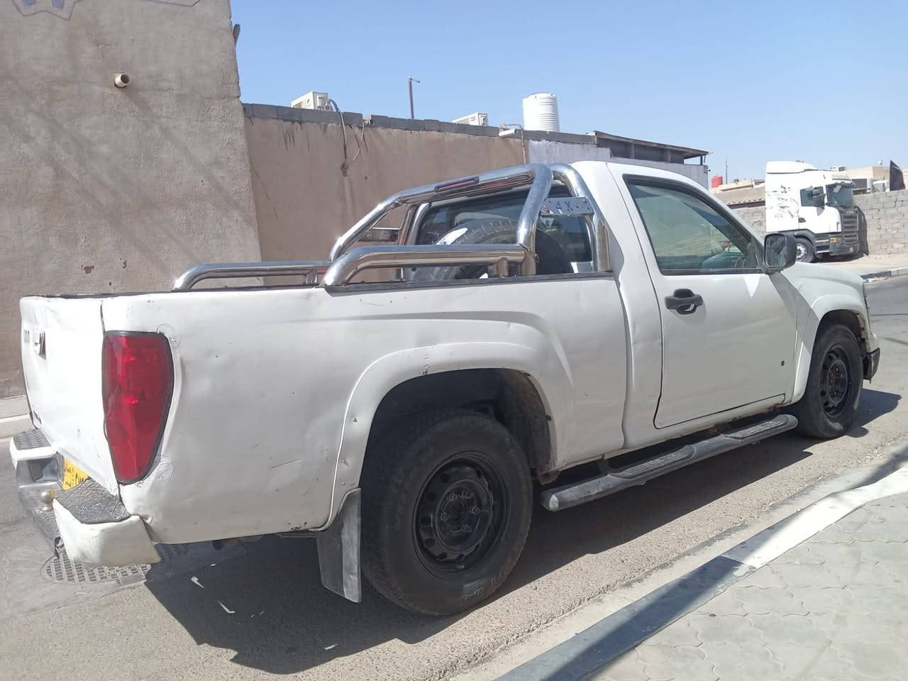 سياره شوفر امريكي
مكينيه فيفيتي ثلاث آلاف اوتوماتيك 
سياره باكيت
رقم بصره 
سياره حلووه وجهازه وكبل للشارع مال شغل 
شاصي جديد 
السعر ٣٠
للاستفسار الاتصال على الرقم ***********
