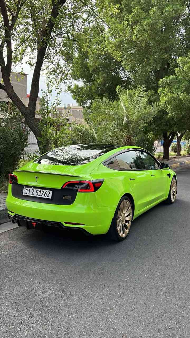 مـودل 3 بيرفـورمنس الوحـيدة بالعـراق 💚
