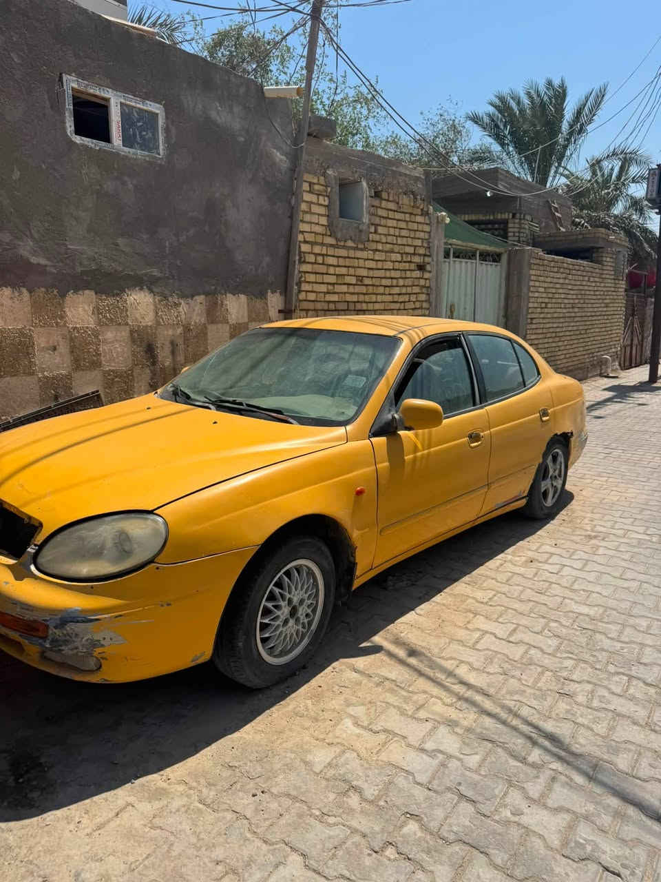 دايو لكنزة 2000  سعرهة 8 اوارق مكينة وكير مال افيو تبخر كايمة عوزهة تجفيت رقم مثنى سنوية توهة صاقطة صارلهة 4اشهر راعيهة بلرميثة يمي عظمتهة حلوة السيارة تخم تاير جديد دوشمة جديدة كهربائيات شغالة ***********

