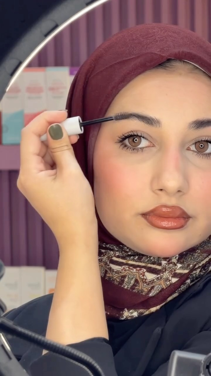 لوك جديد • مكياج أسماء • فخامة