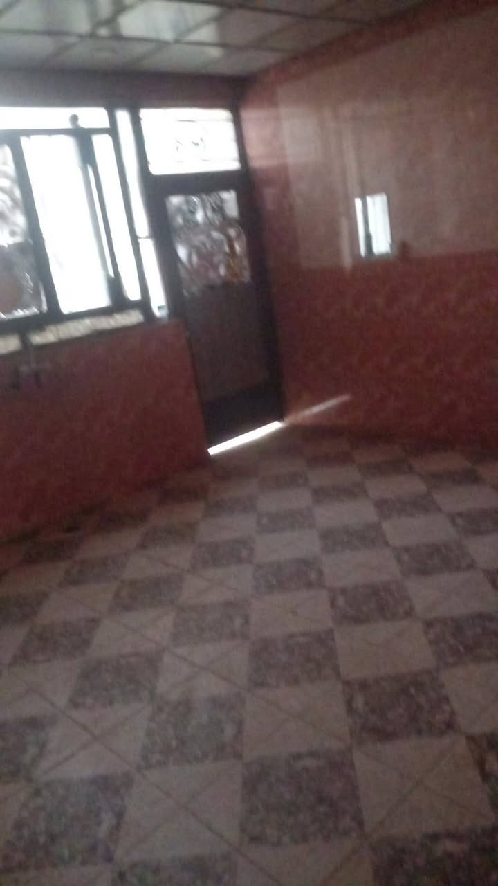 بيت للايجار • الثالثة • قرب الطاقة