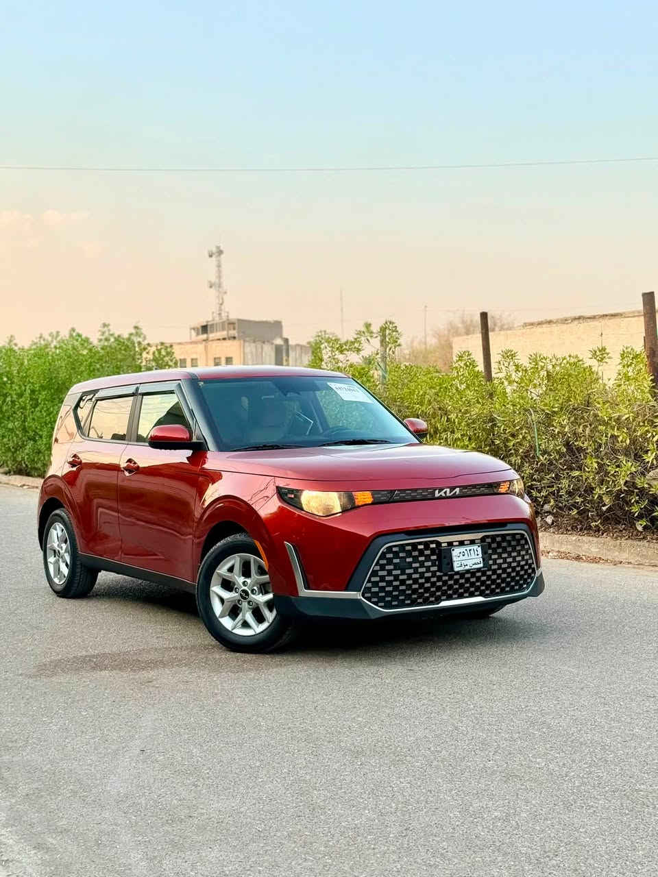 كيا صول وارد امريكي موديل 2024 محرك 2000 دوش ماشيه 32 الف موصفات السيارة نص فول وشاشه جبيرة رادارات امامي خلفي وبل مري نضام سبورت توقف ذاتي تشغيل عن بعد تحديد مسار موصفات كلش حلوه بيه 
السيارة حادثه تصليح شبر بلبنيد فقط بدون دواخل كفاله عامة من الصبغ والتبديل شرط الفحص والسونار  
مكاني بغداد الحبيبية قرب مطعم وليد ابو الكص
التواصل والاستفسار *********** / *********** 
ملاحظة السيارة دخول جديد بدون رقم 
📝 لمعرفة سعر السيارة نزل رقم 4 ويوصلك السعر
