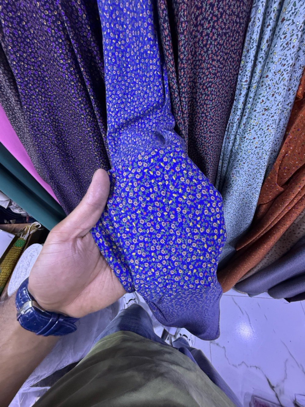 كشمير مطاط اصلي سعر القطعه ١٠ الف