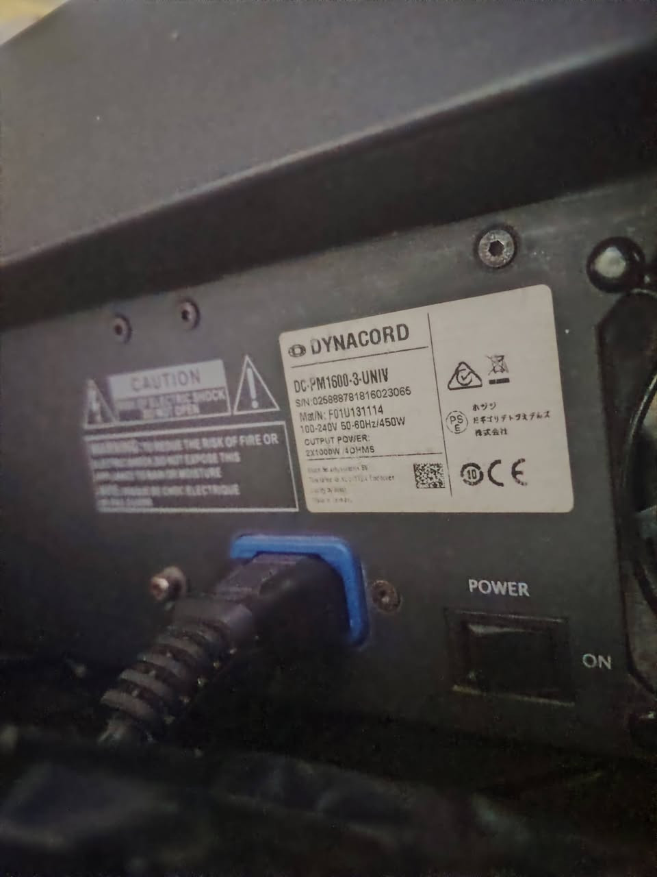 🎛️ *للبيع باور ميكسر احترافي DYNACORD PowerMate 1600-3 Gen 3*
الجهاز غني عن التعريف، مال هيئات ومواكب و حفلات وجوامع وقاعات.

*المواصفات:*
✅ 16 قناة
✅ باور مدمج 2x1000 واط حقيقي يهز القاعة
✅ USB لتسجيل وتشغيل الصوت مباشرة
✅ MIDI IN/OUT
✅ تغذية عالمية 100-240V
✅ مؤثرات صوتية داخلية

*الحالة:*
مستخدم بنظافة 90% - شغال شرط الفحص، كل القنوات والفيادر شغالة 100%

*معلومات الجهاز:*
S/N: 025898781816023065
Mat: F01U131114

*المكان:* البصرة
*السعر:* ٧٥٠ الف 

للتواصل والحجز واتساب أو اتصال:
📞 *************

#باور_ميكسر #DYNACORD #صوتيات #اجهزة_صوت #البصرة #للبيع #PowerMate

--

نص مكتوب في الصور:
- DYNACORD PowerMate 1600-3 Gen 3 - 16 باورمكسر احترافي واط و2x1000 مستخدم بنظافة 90% المواصفات الرئيسية - 16 قناة - 2x1000 واط خرج طاقة - تسجيل وتشغيل صوتي عبر USB - USB - مدخل ومخرج MIDI - MIDI IN/OUT - تغذية عالمية فولت UNIV 100-240V S/N: 025898781816023065 Mat: F01U131114 للتواصل والحجز *********** متاح الآن - تواصل عبر واتساب متاح الآن في البصرة - مستخدم بنظافة 90% - جودة احترافية - تصميم متين - أداء موثوق 1945 احترافية الصوت منذ 1945 • DYNACORD